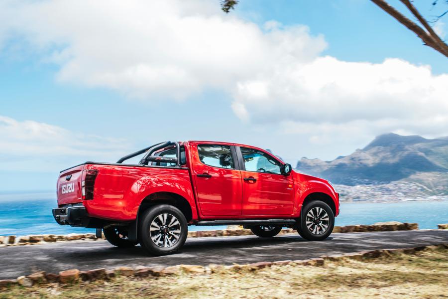  Isuzu D-Max X-Rider Double Cab 2018 года  (ZA) (фото 30 из 32)